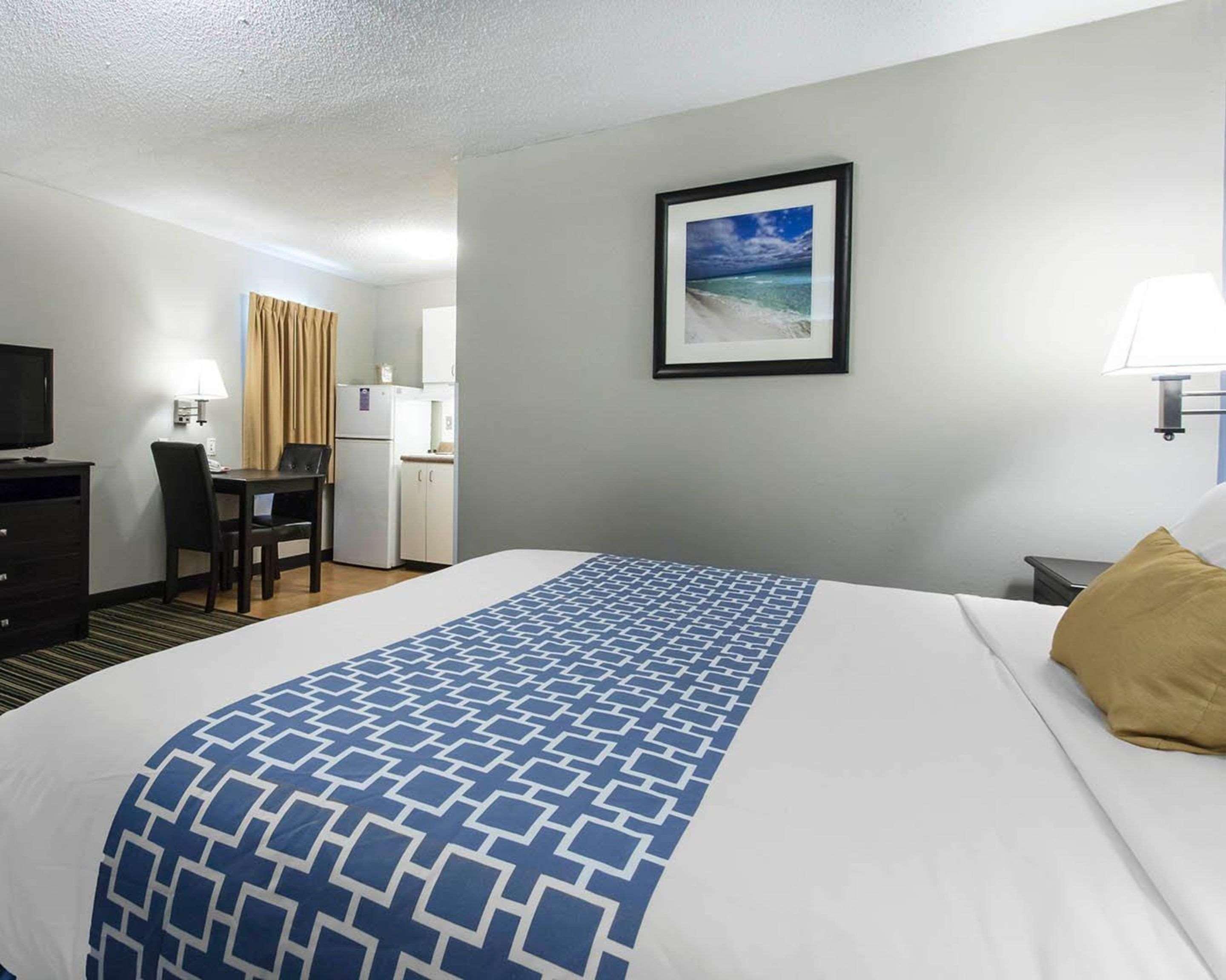 Suburban Extended Stay Hotel Naval Base Area Warrington Εξωτερικό φωτογραφία