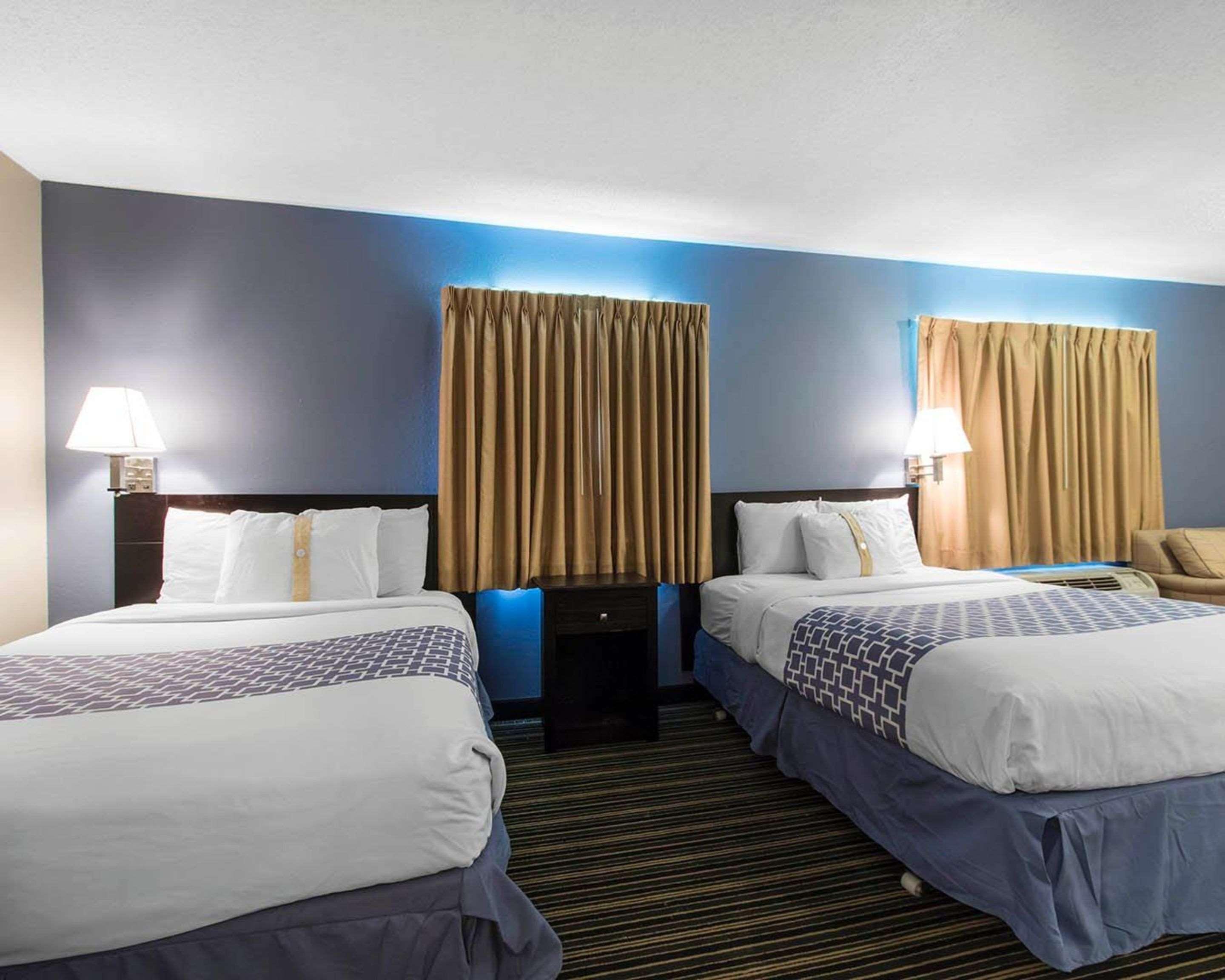 Suburban Extended Stay Hotel Naval Base Area Warrington Εξωτερικό φωτογραφία