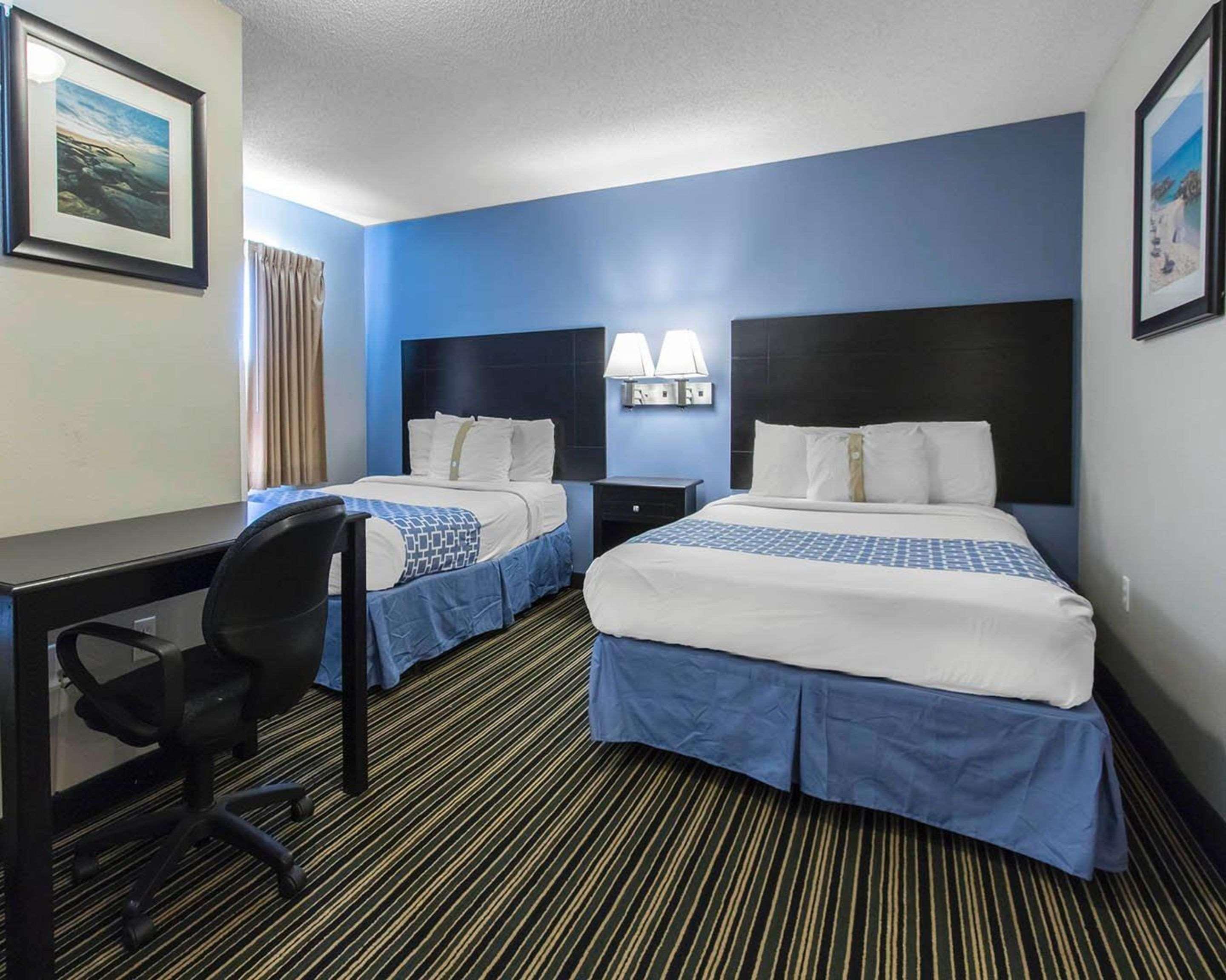Suburban Extended Stay Hotel Naval Base Area Warrington Εξωτερικό φωτογραφία