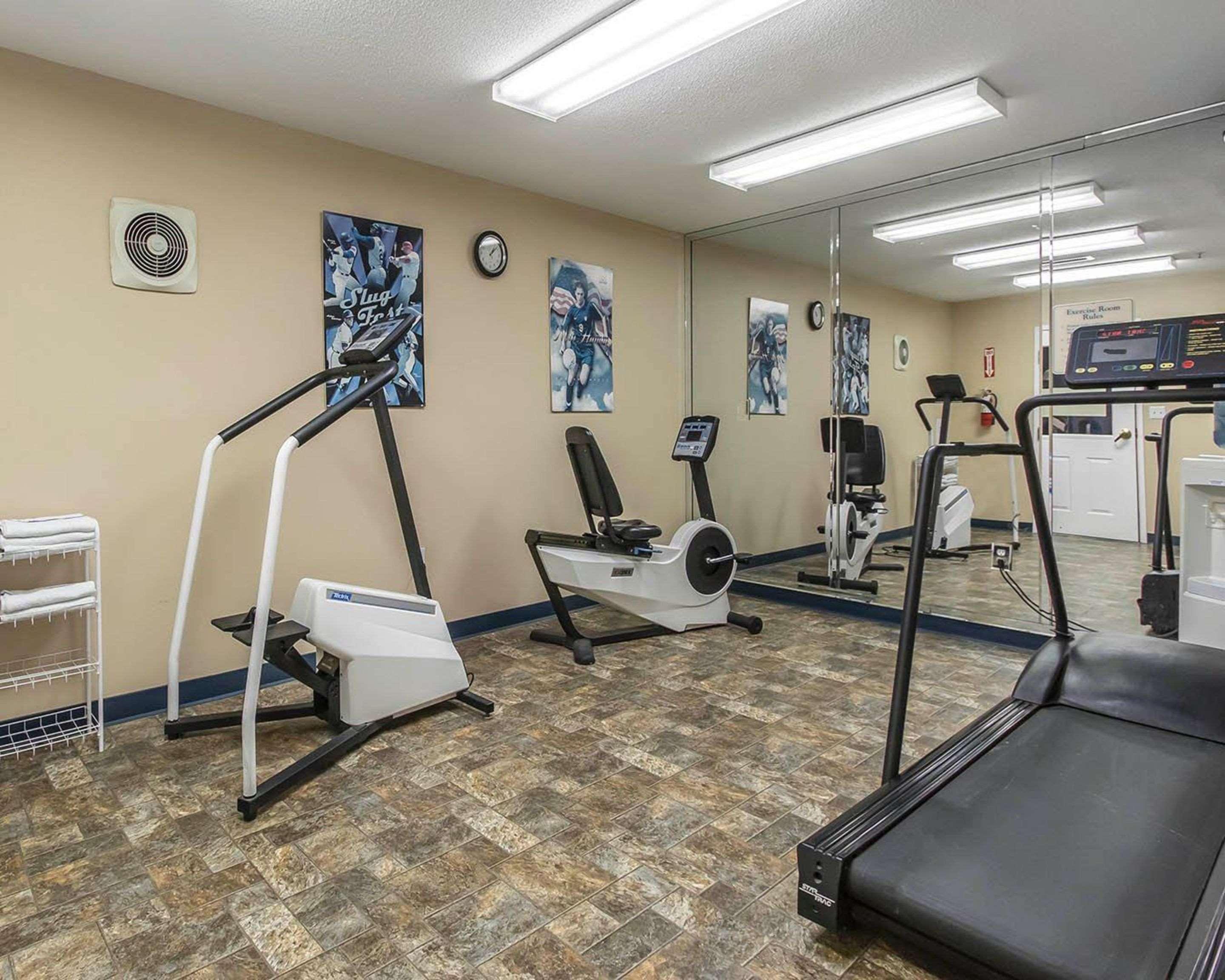 Suburban Extended Stay Hotel Naval Base Area Warrington Εξωτερικό φωτογραφία