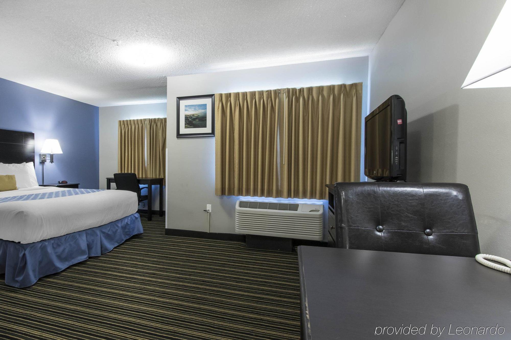 Suburban Extended Stay Hotel Naval Base Area Warrington Εξωτερικό φωτογραφία